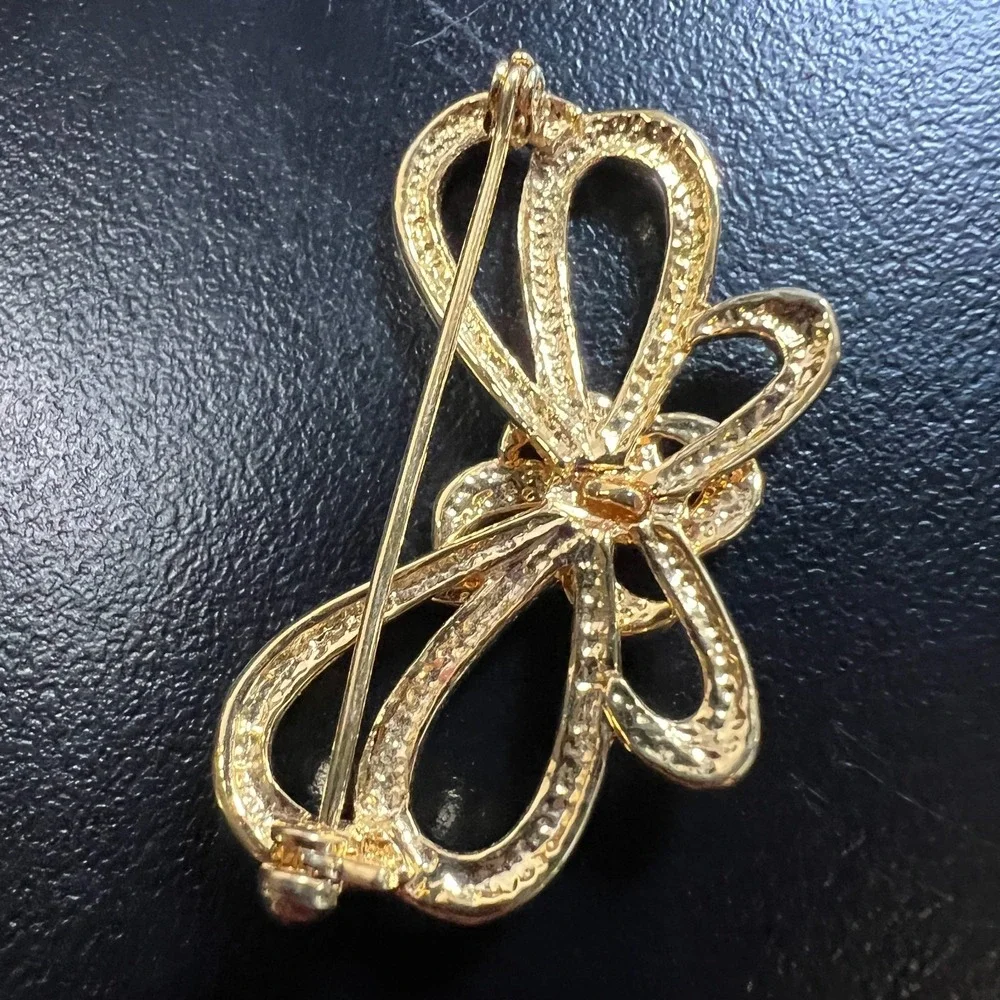 Gold‎ Tone Bow Brooch Rhinestone Accents Elegant Vintage Inspired Ribbon Pin